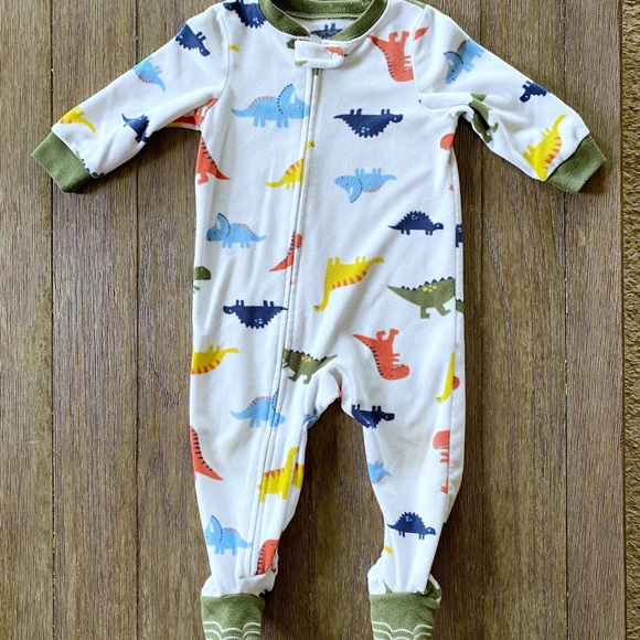 4/$20 Carter’s Dino footie pajamas 12 month - Picture 2 of 7